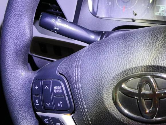 [深圳·粤B] 二手丰田SIENNA2015款 3.5L 两驱LE