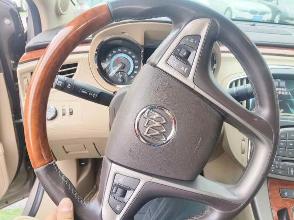 [成都·川A] 二手别克君越2012款 2.4L SIDI豪华版