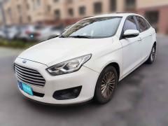 [青岛·鲁B] 福特福睿斯2015款 1.5L 手动舒适型