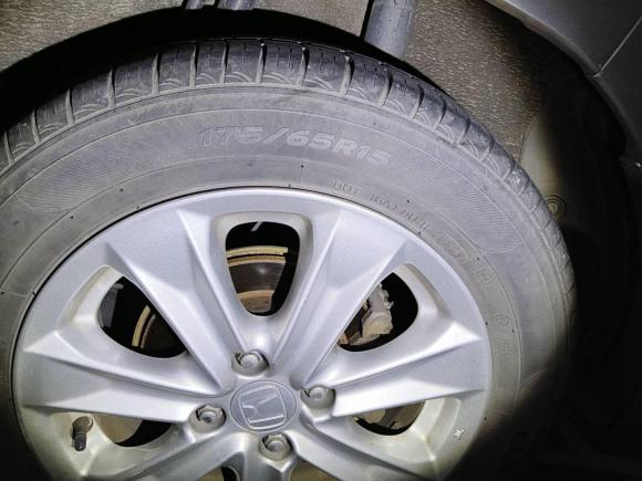 [无锡·苏B] 二手本田飞度2011款 1.5L 自动豪华版