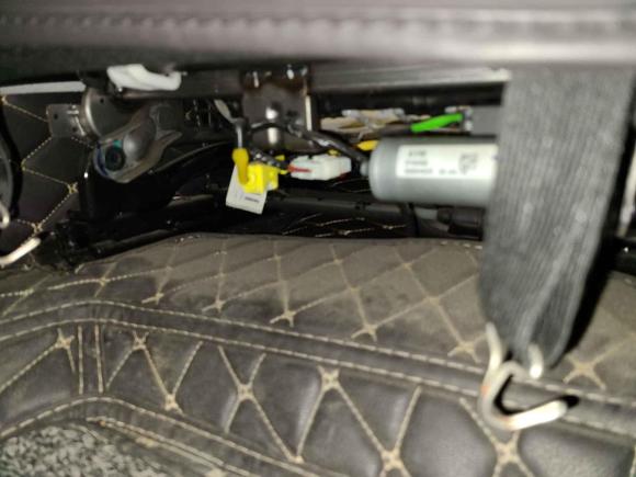 [青岛·鲁B] 二手荣威荣威RX82018款 30T 智联网两驱旗舰版