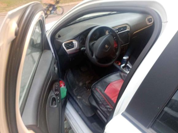 [苏州·苏E] 二手标致标致3012016款 1.6L 自动舒适版