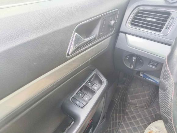 [南京·苏A] 二手大众朗行2015款 1.6L 自动舒适版