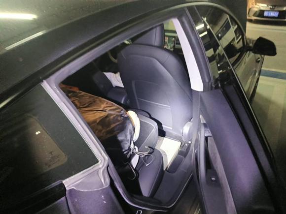 [上海·沪A] 二手特斯拉Model 32021款 Performance高性能全轮驱动版