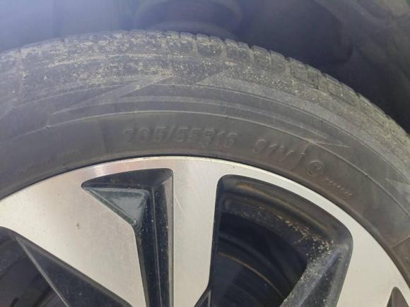 [成都·川A] 二手荣威荣威3602017款 1.5L 自动豪华版