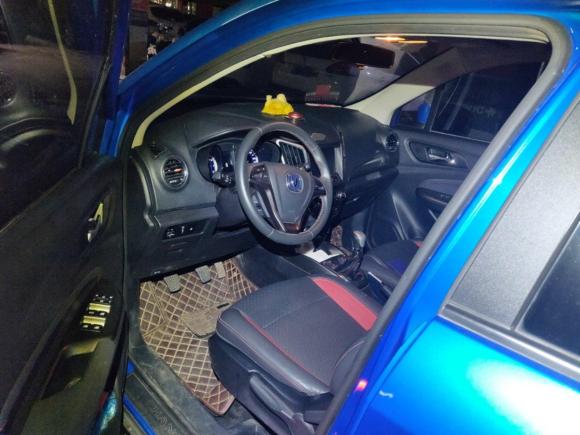 [武汉·鄂A] 二手长安长安CS152016款 1.5L 手动豪华版