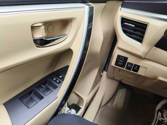[武汉·鄂A] 二手丰田卡罗拉2014款 1.6L CVT GL-i真皮版
