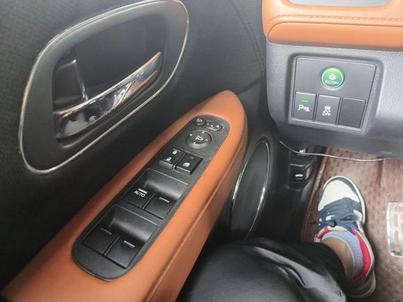 [金华·浙G] 二手本田缤智2015款 1.8L CVT两驱豪华型