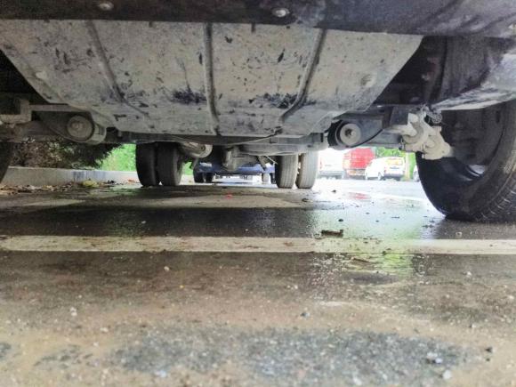 [青岛·鲁B] 二手依维柯依维柯欧胜2021款 2.0T 手动运瑞长轴短悬高顶手动门F1A