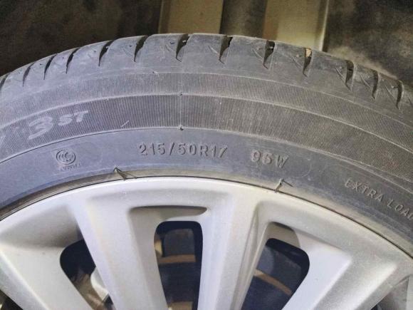 [武汉·鄂A] 二手福特福克斯2015款 两厢 EcoBoost 180 自动运动型