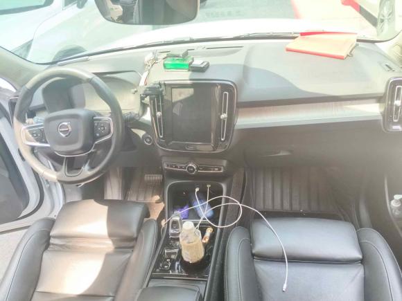 [上海·沪F] 二手沃尔沃沃尔沃XC402020款 T4 四驱智雅豪华版