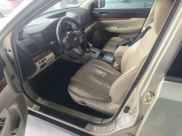 [广州·粤A] 二手斯巴鲁傲虎2011款 2.5i豪华版