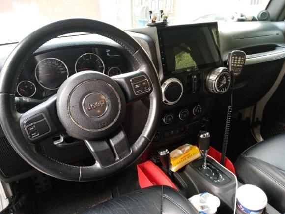 [常州·苏D] 二手Jeep牧马人2014款 2.8TD Sahara 四门版