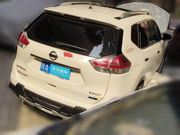 [西安·陕A] 二手日产奇骏2014款 2.5L CVT豪华版 4WD