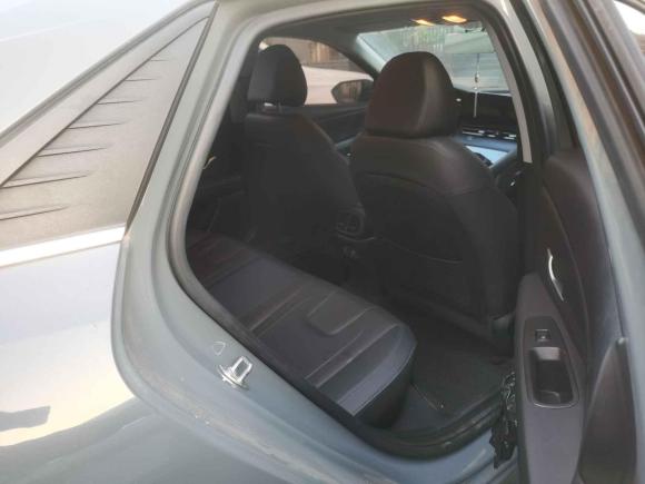 [温州·闽A] 二手现代伊兰特2021款 1.5L CVT LUX尊贵版