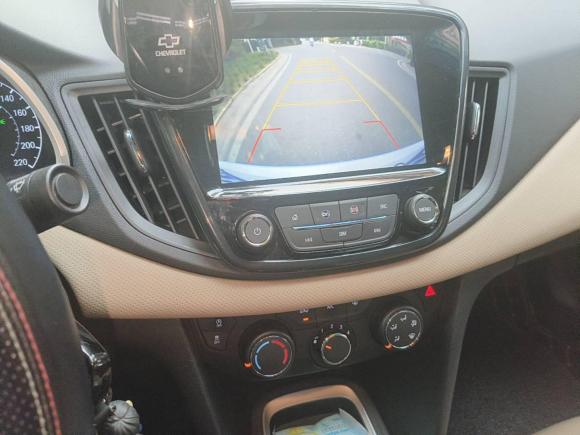 [武汉·鄂A] 二手雪佛兰科鲁泽2020款 320 自动悦享版