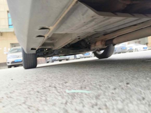 [无锡·浙C] 二手起亚智跑2011款 2.0L 自动两驱版GLS