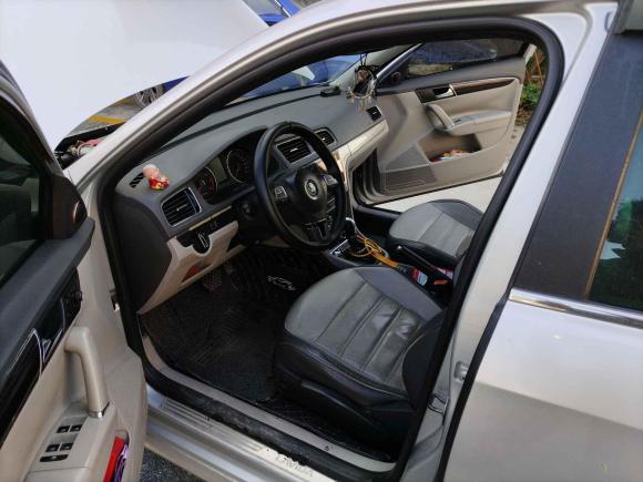 [佛山·粤E] 二手大众朗行2013款 1.4TSI 自动豪华型