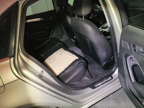 [济南·鲁A] 二手奥迪奥迪A4L2015款 45 TFSI quattro个性运动型