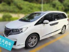 [青岛·鲁A] 本田艾力绅2016款 2.4L 经典版
