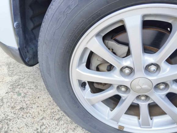 [上海·苏A] 二手三菱劲炫ASX2013款 2.0L 手动两驱舒适版