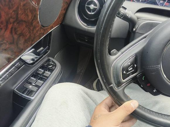 [杭州·浙A] 二手捷豹捷豹XJ2012款 XJL 3.0 全景商务版