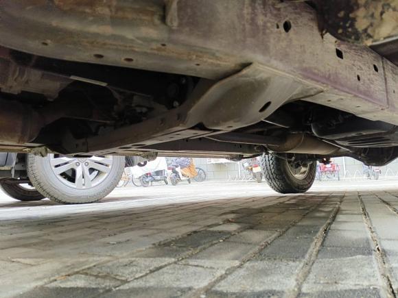 [北京·京J] 二手上汽大通MAXUS大通T602017款 2.4L汽油手动四驱高底盘精英型标厢