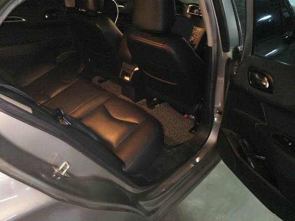 [上海·沪B] 二手雪铁龙雪铁龙C4L2015款 1.8L 自动豪华版