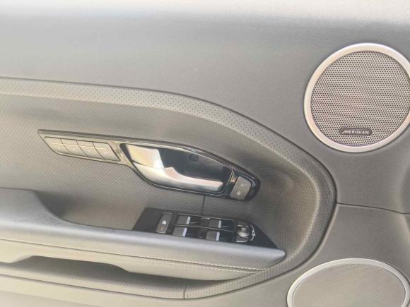 [深圳·粤B] 二手路虎揽胜极光2014款 2.0T 5门耀动版