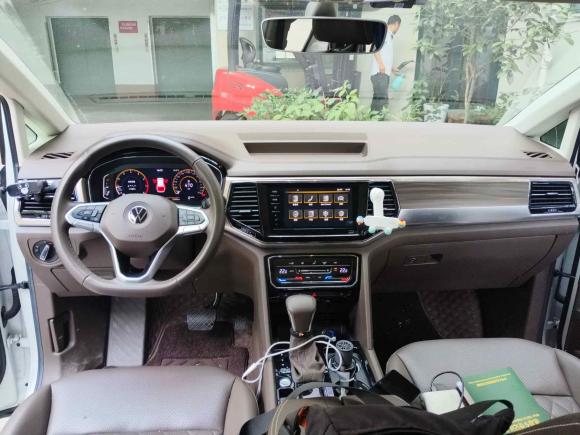 [上海·沪D] 二手大众威然2020款 330TSI 商务版