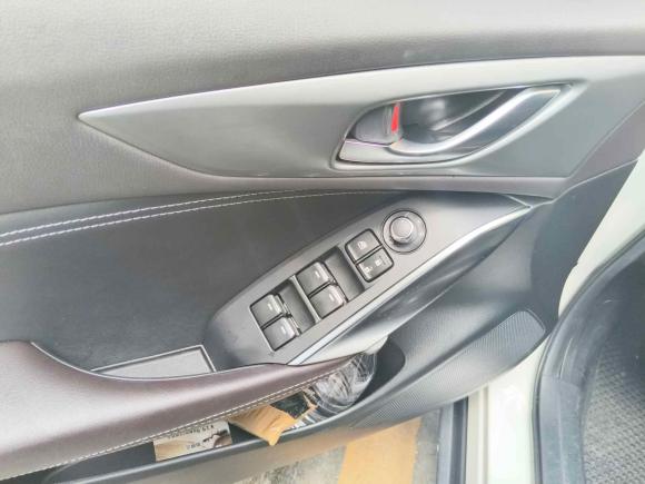 [深圳·粤B] 二手马自达马自达CX-42018款 2.0L 自动两驱蓝天品位升级版 国VI