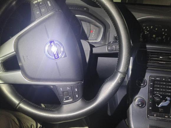 [上海·沪A] 二手沃尔沃沃尔沃S60新能源2015款 S60L E驱混动 T6智驭版