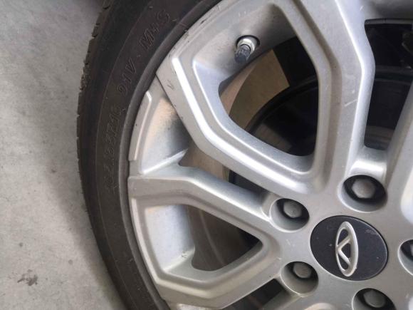 [金华·浙G] 二手奇瑞瑞虎3x2021款 PLUS 1.5L 手动痛快红枣版