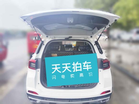 [南京·冀B] 二手奇瑞瑞虎5x2023款 1.5L 手动时尚型