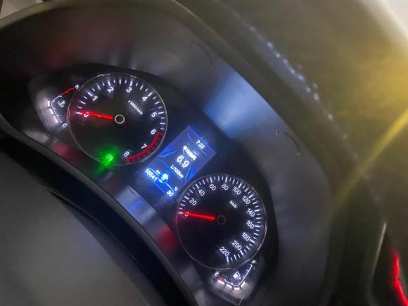 [佛山·粤E] 二手一汽森雅R72016款 1.6L 自动尊贵型