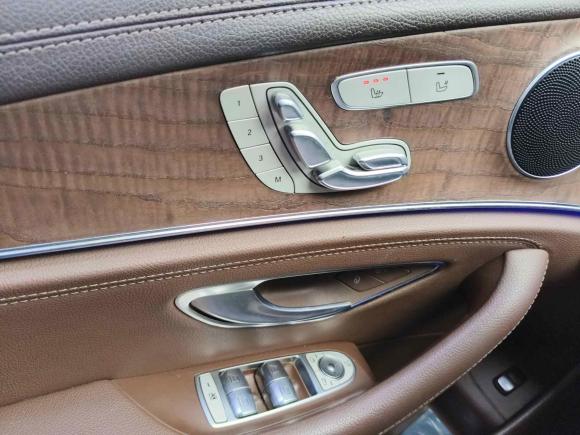 [武汉·鄂A] 二手奔驰奔驰E级2016款 E 300 L 时尚型