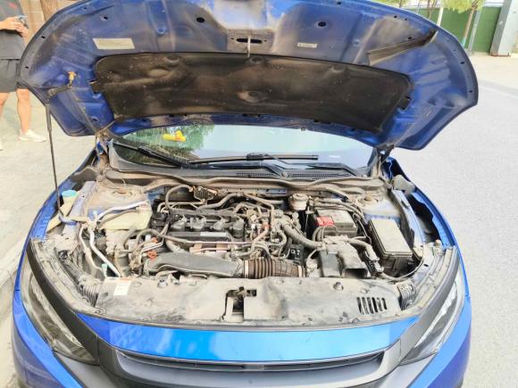 [武汉·鄂A] 二手本田思域2016款 220TURBO CVT尊贵版