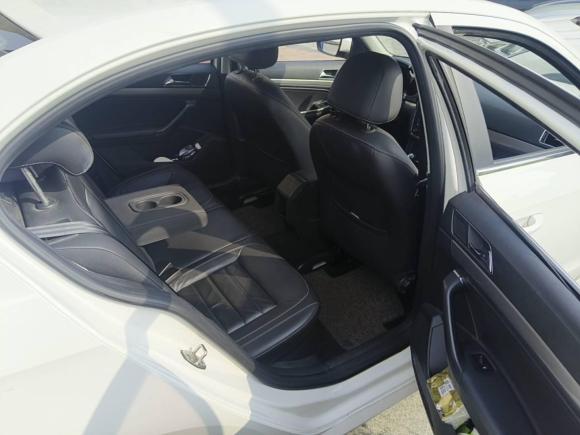 [上海·沪C] 二手大众朗逸2017款 1.6L 自动舒适版