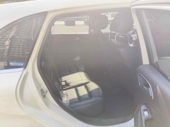 [青岛·鲁U] 二手奔驰奔驰B级2015款 B 200 时尚型