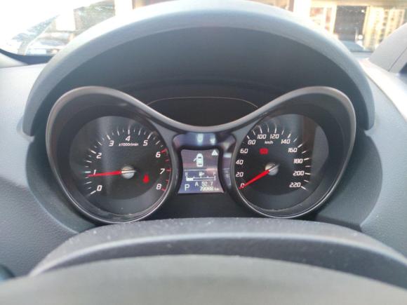 [南昌·赣A] 二手海马海马S52015款 1.5T CVT旗舰型