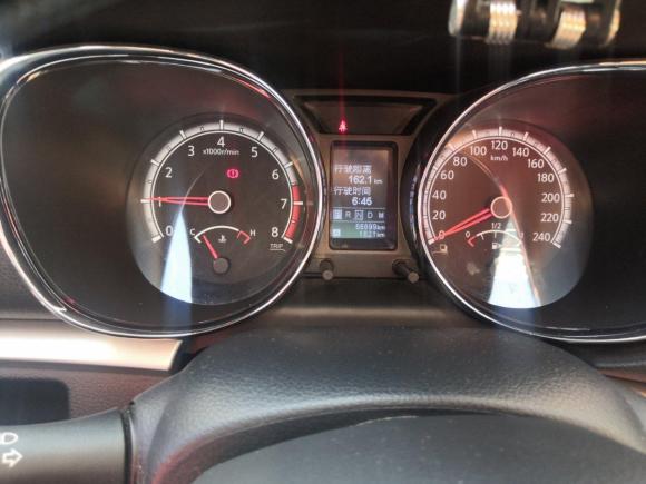 [西安·陕A] 二手启辰启辰T702015款 2.0L CVT睿趣版