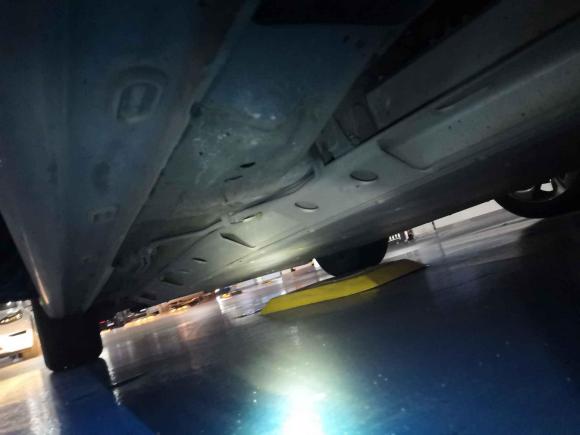 [广州·粤A] 二手荣威荣威Ei52018款 互联网豪华版