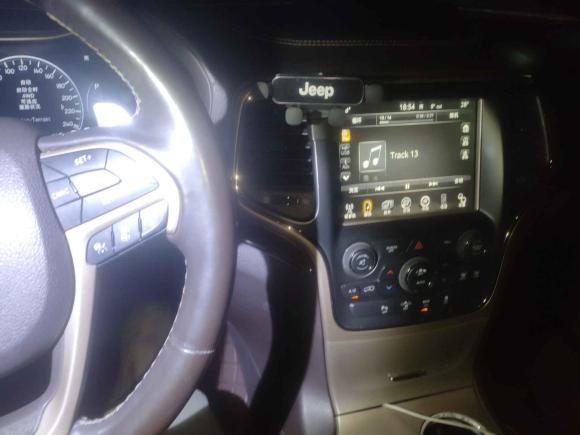 [无锡·苏B] 二手Jeep大切诺基2014款 3.0L 旗舰尊悦版