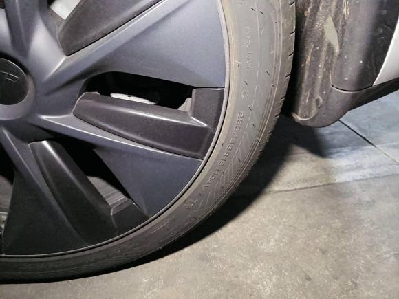 [上海·沪A] 二手特斯拉Model Y2023款 后轮驱动版