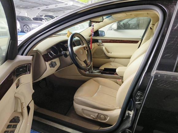 [南京·苏A] 二手别克林荫大道2010款 3.0 豪华版