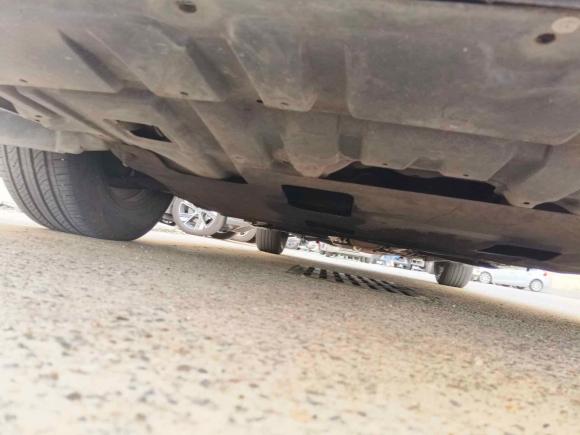 [武汉·鄂A] 二手日产天籁2011款 2.0L XL舒适版