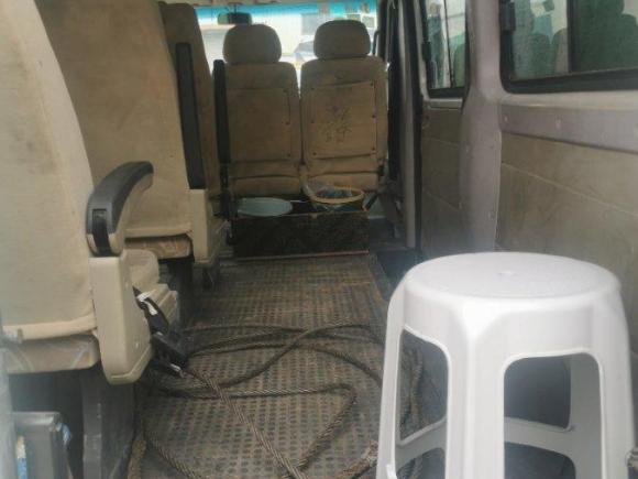 [金华·浙G] 二手依维柯依维柯褒迪2012款 2.5T-A32 基本型