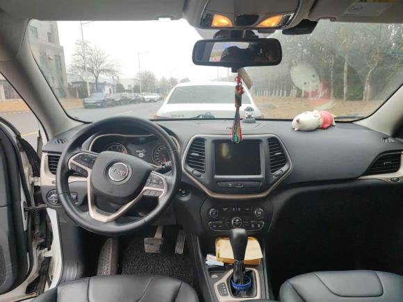 [无锡·苏B] 二手Jeep自由光2016款 2.4L 领先智能版