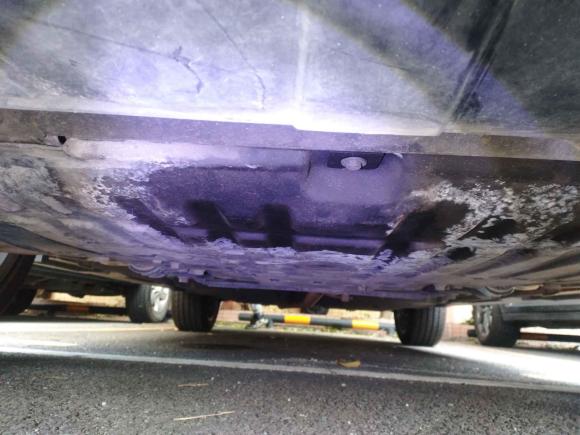 [深圳·粤N] 二手路虎揽胜极光2012款 2.0T 5门耀动版