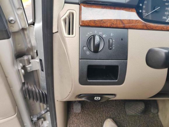 [嘉兴·浙A] 二手奔驰唯雅诺2013款 3.0L 舒适版